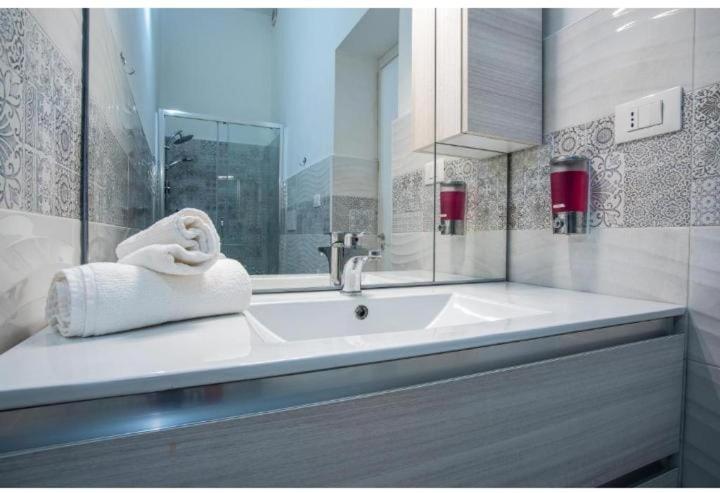 La Casa Di Chiara Apartment Тавиано Екстериор снимка